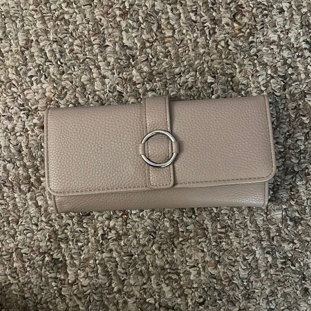 Munro Trifold Wallet
